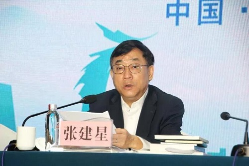 中国报业协会理事长张建星.jpg 中国报业协会理事长张建星.jpg
