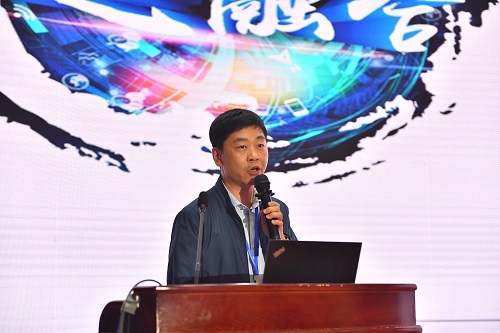 方正电子副总裁郑伟.jpg 方正电子副总裁郑伟.jpg