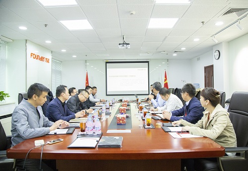 座谈会现场.jpg 座谈会现场.jpg